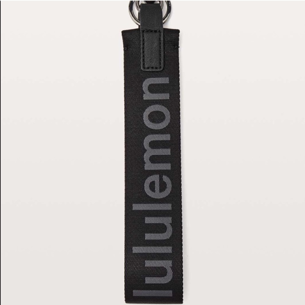 Lululemon Never Lost Black Keychain